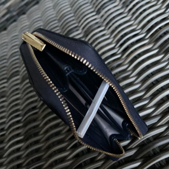 Kate Spade spencer paper boats zip cardholder - Picture 11 of 16